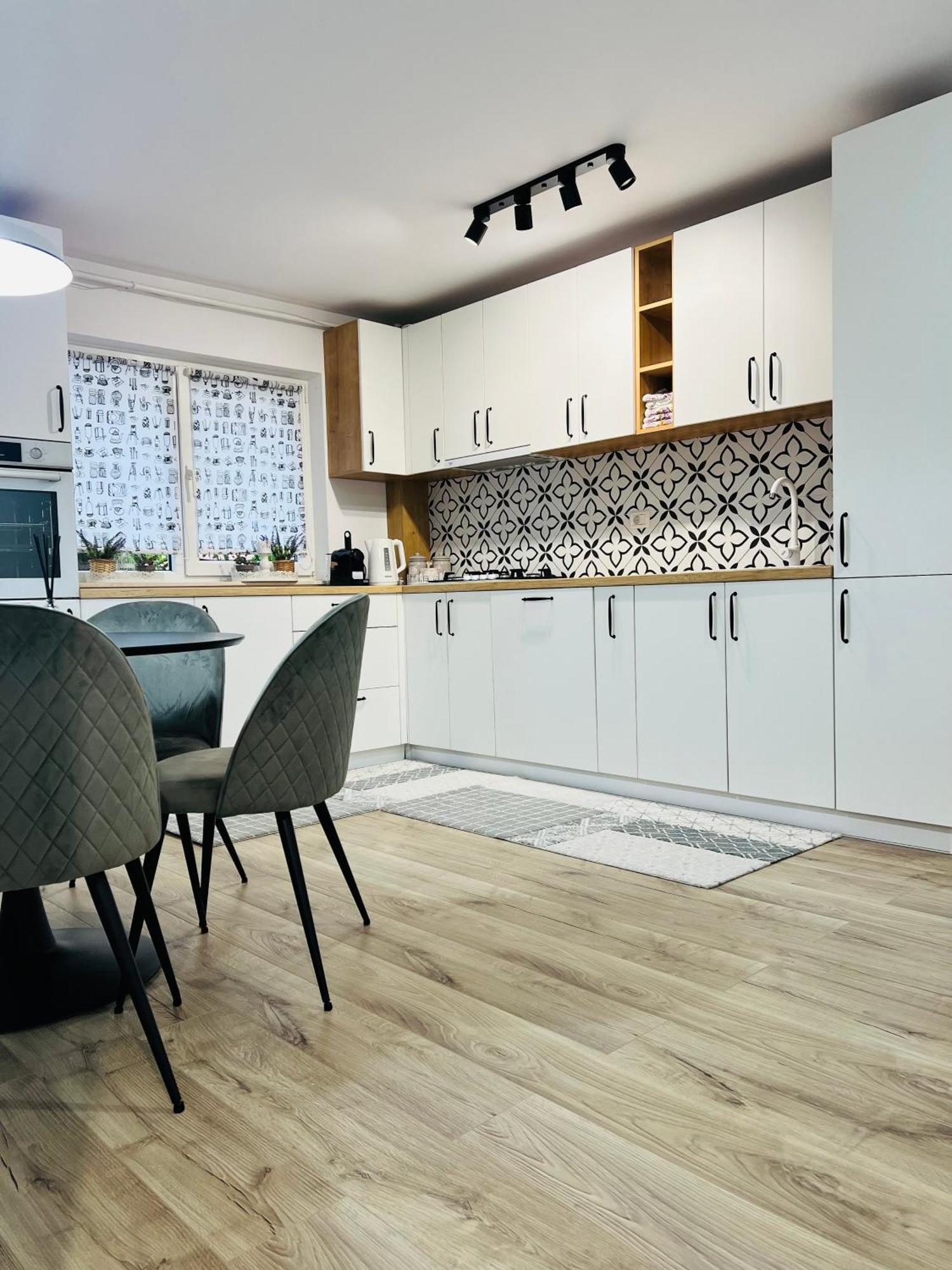 Apartament Orizont Сучава Экстерьер фото
